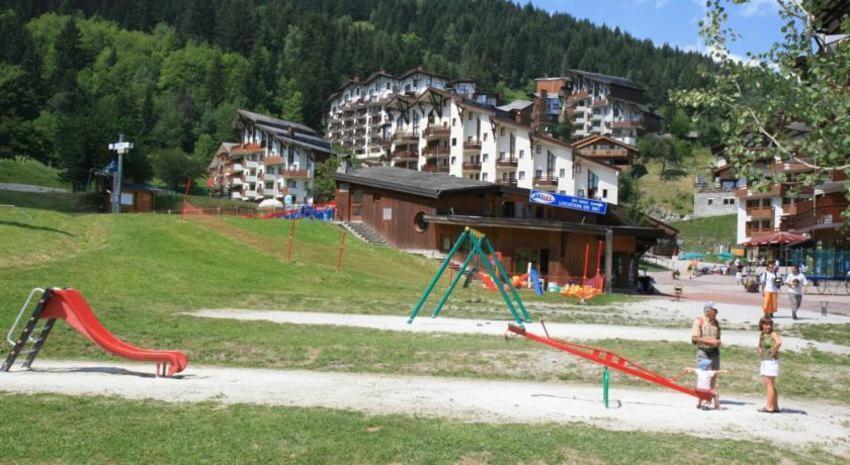 La Tania La Saboia Sleep 8 Private Sauna Lounge Dining 2 Bathrooms Kitchen 2 Balconies Ski In Out Kültér fotó